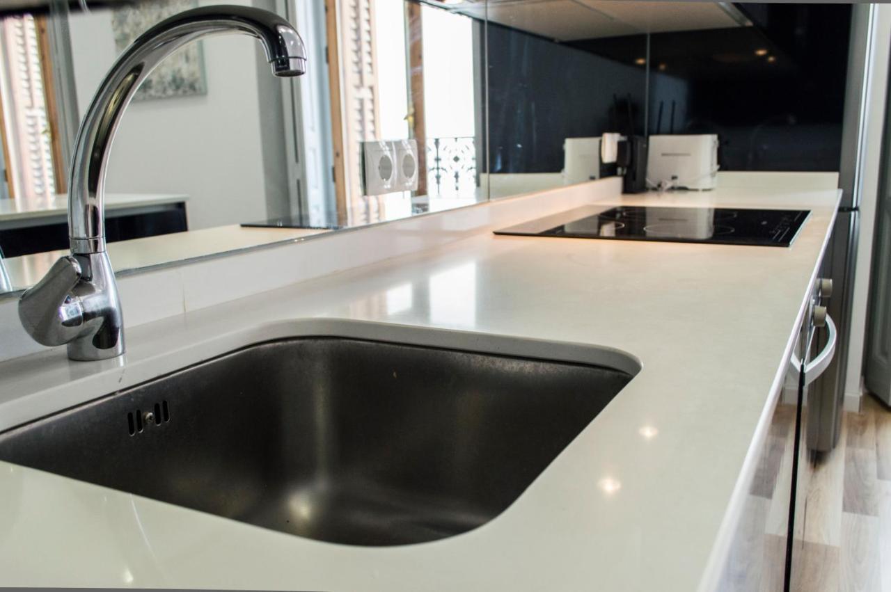 For You Rentals New Design Apartment Temporal Puerta Del Sol Pre10C Madrid Ngoại thất bức ảnh